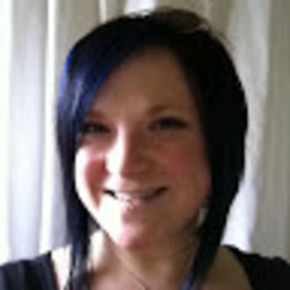 Meet your Posher, Cassandra